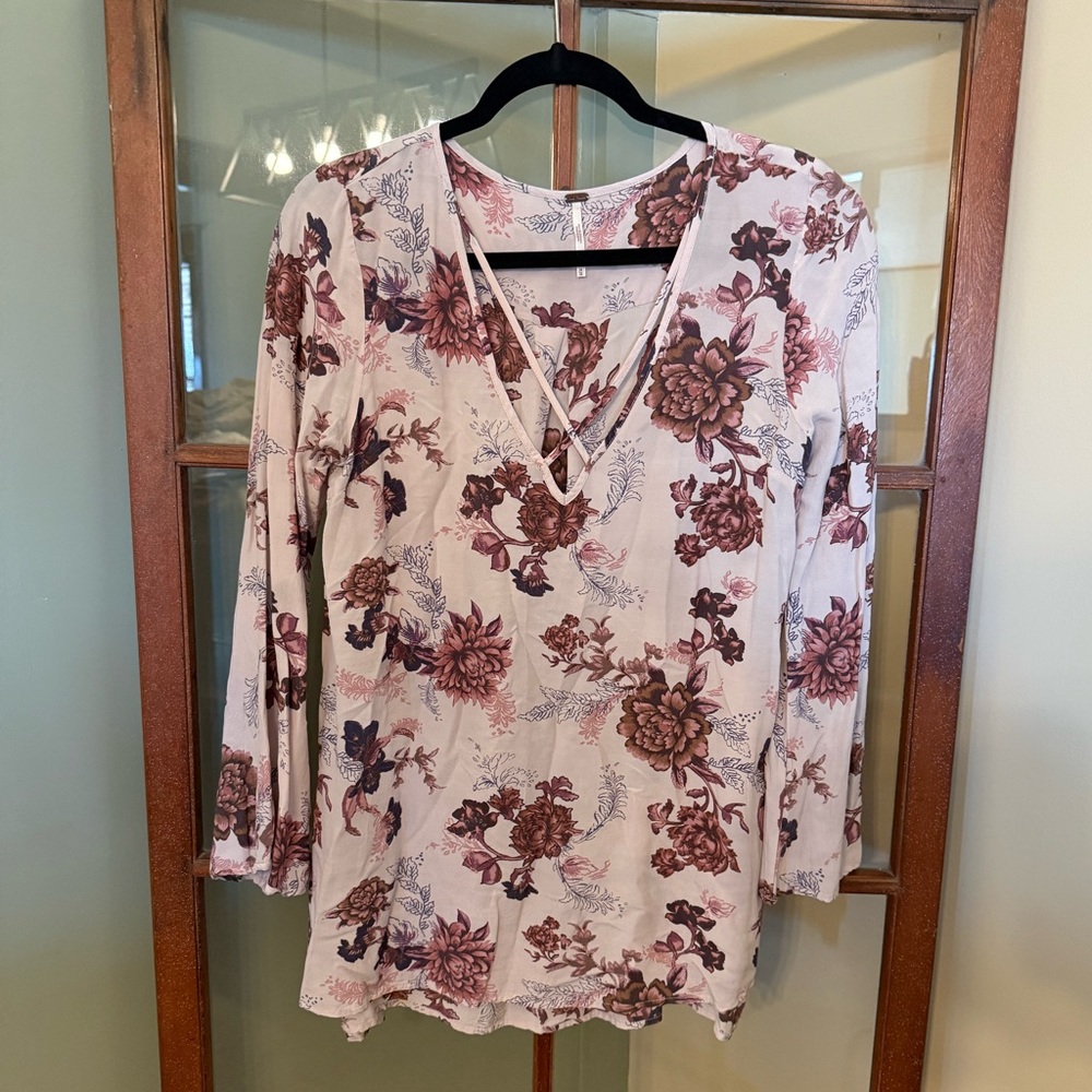 Free People Rose Floral Crisscross Neckline Long Sleeve Tunic Top Boho - Medium
